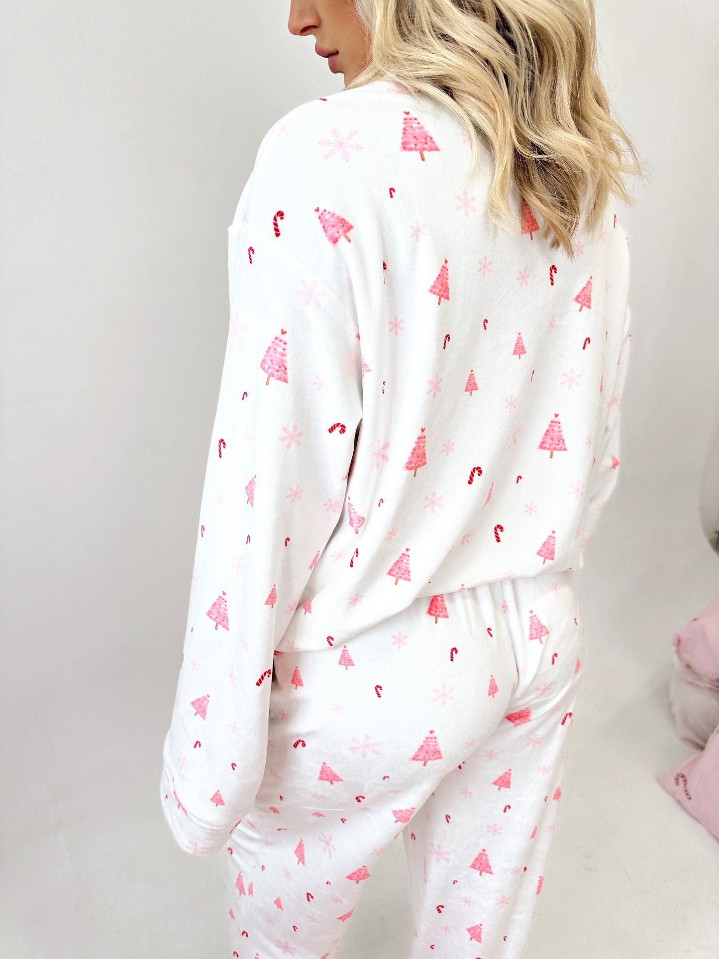 LIMITED EDITION White Christmas Pyjama Set